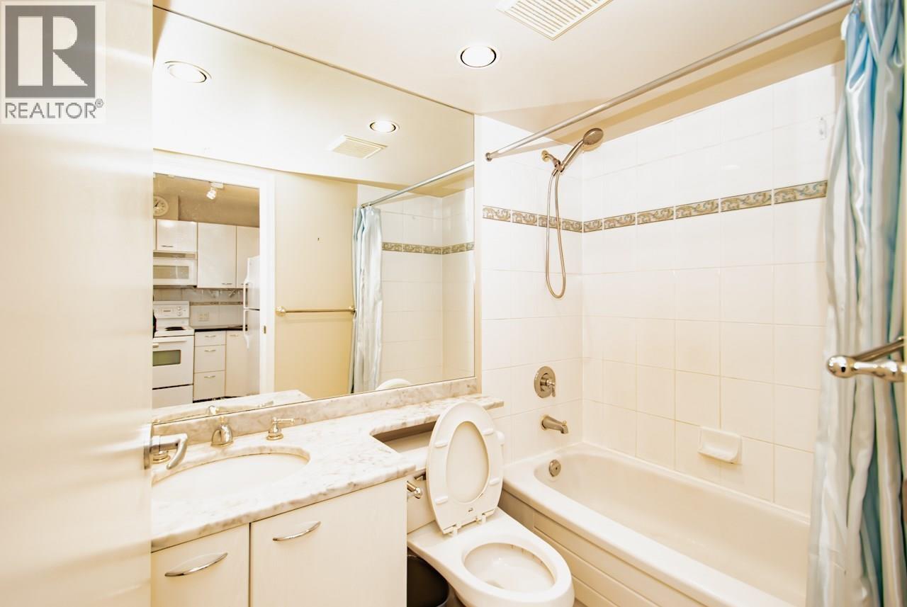 Property at 909 1367 ALBERNI STREET image 4
