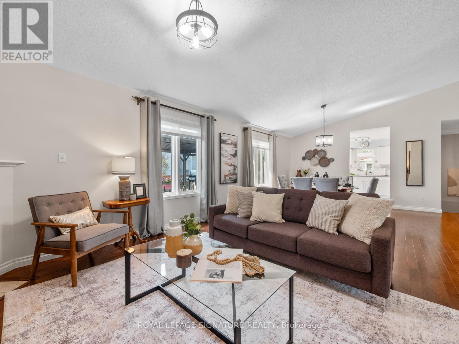 33 Steelhead Lane, Clarington, Ontario  L1B 1B3 - Photo 11 - E12351737