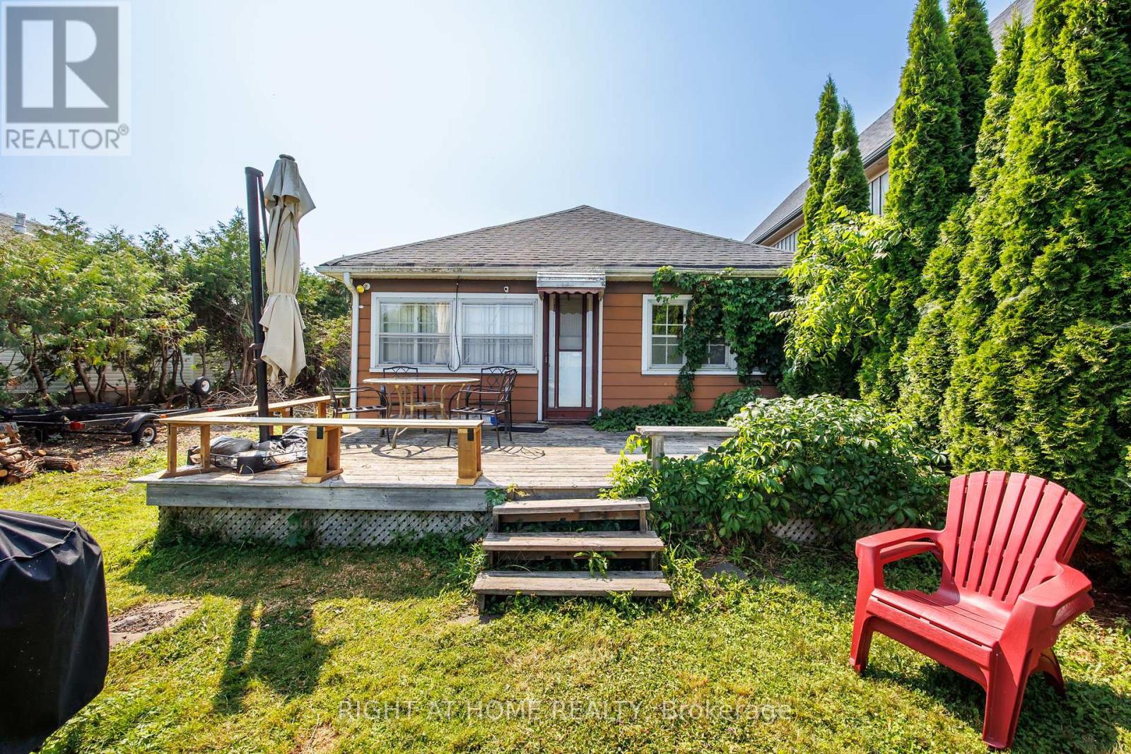 1557 Houston Avenue, Innisfil, Ontario  L9S 4M6 - Photo 13 - N12351757