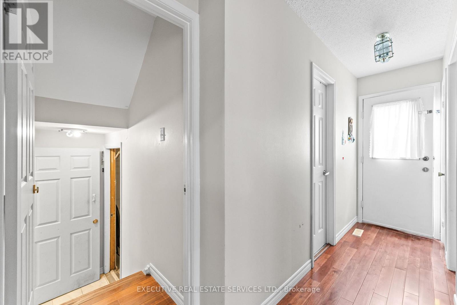 14 Albemarle Court, Brampton, Ontario  L6Z 1R4 - Photo 24 - W12351739
