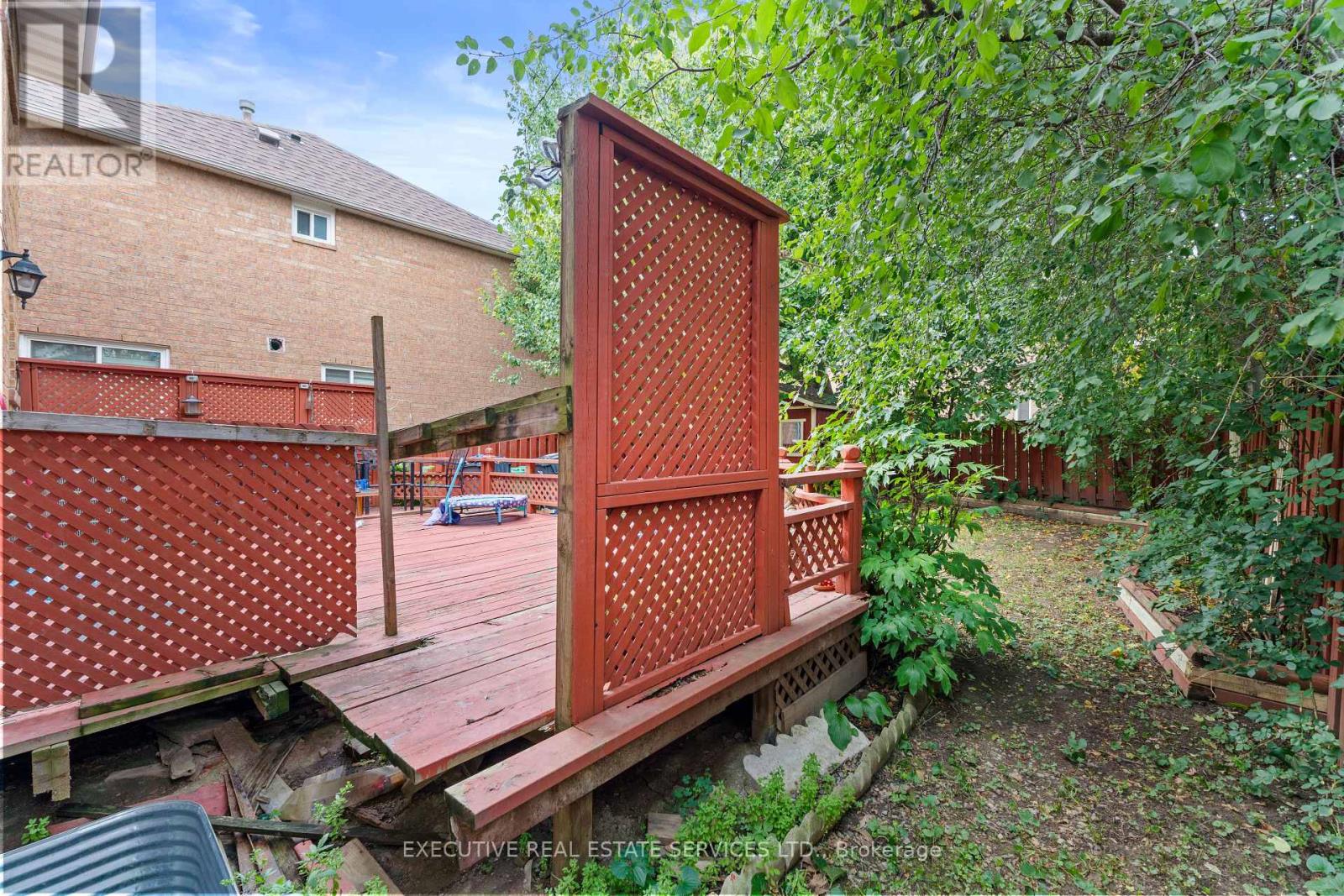 14 Albemarle Court, Brampton, Ontario  L6Z 1R4 - Photo 41 - W12351739
