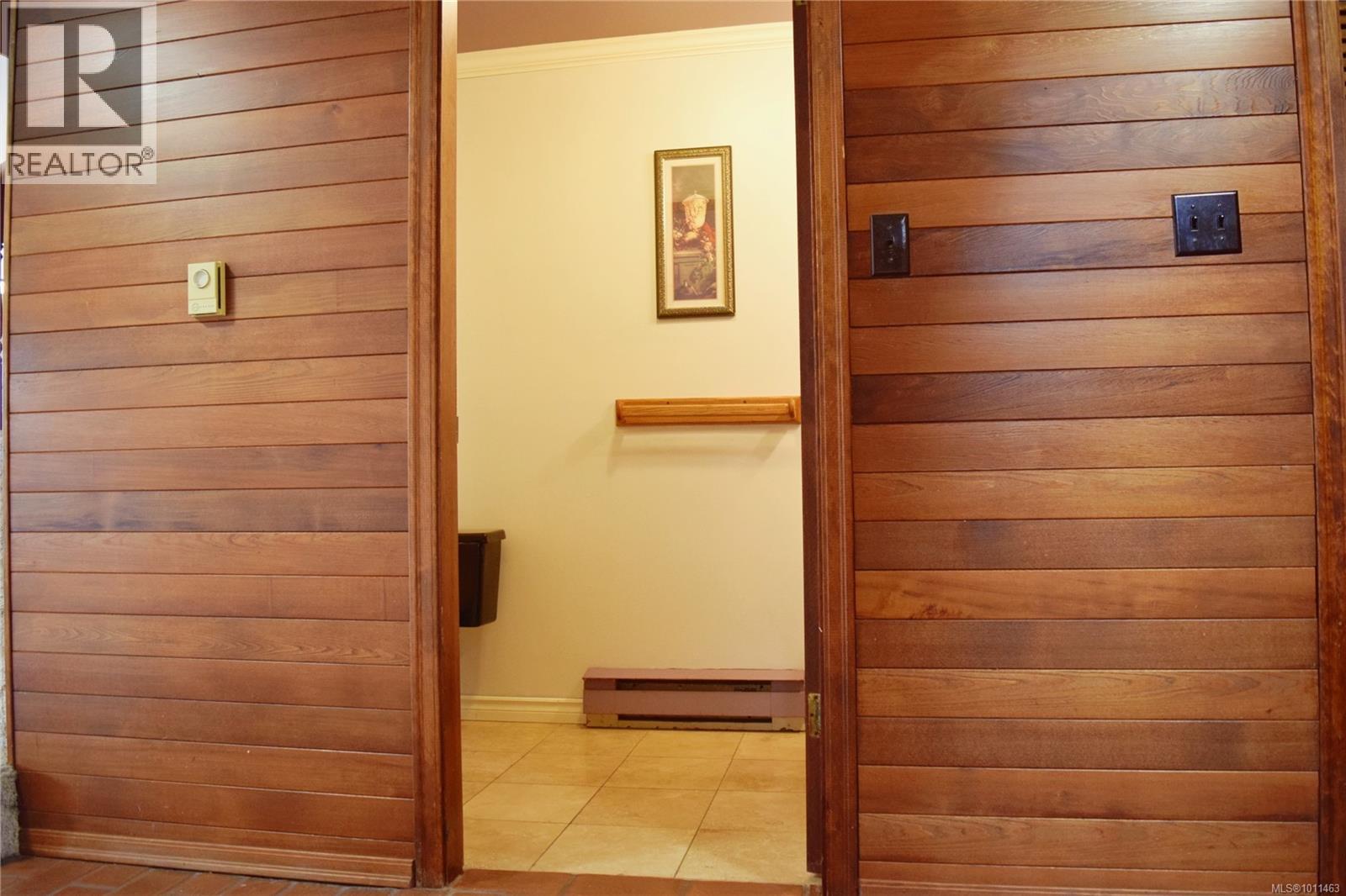 1568 Eric Rd, Saanich, British Columbia  V8N 5Y4 - Photo 20 - 1011463