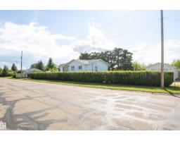 5530 46 St Barrhead, Barrhead, Ca
