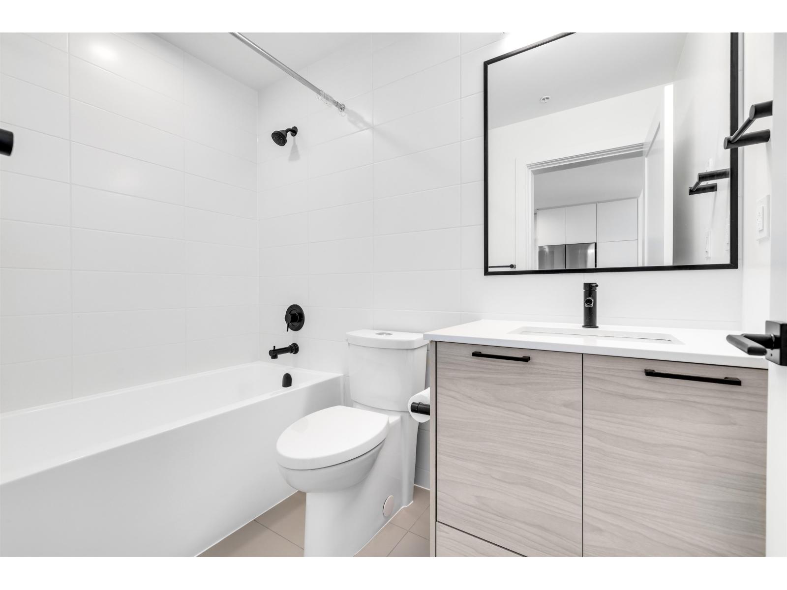 302 8379 201 Street, Langley, British Columbia V2Y 3S6 - Photo 15 - R3035745