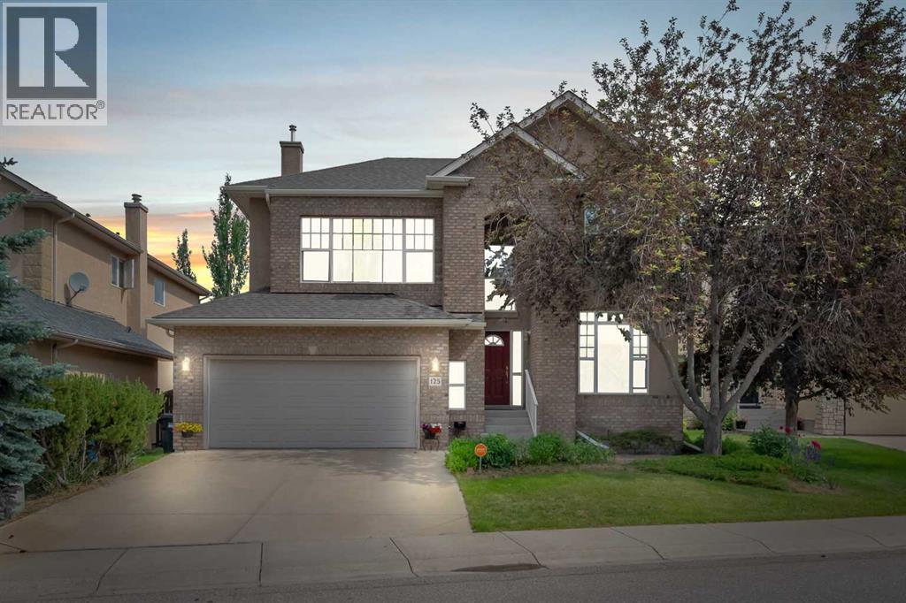 Property at 125 Strathlea Court SW image 1