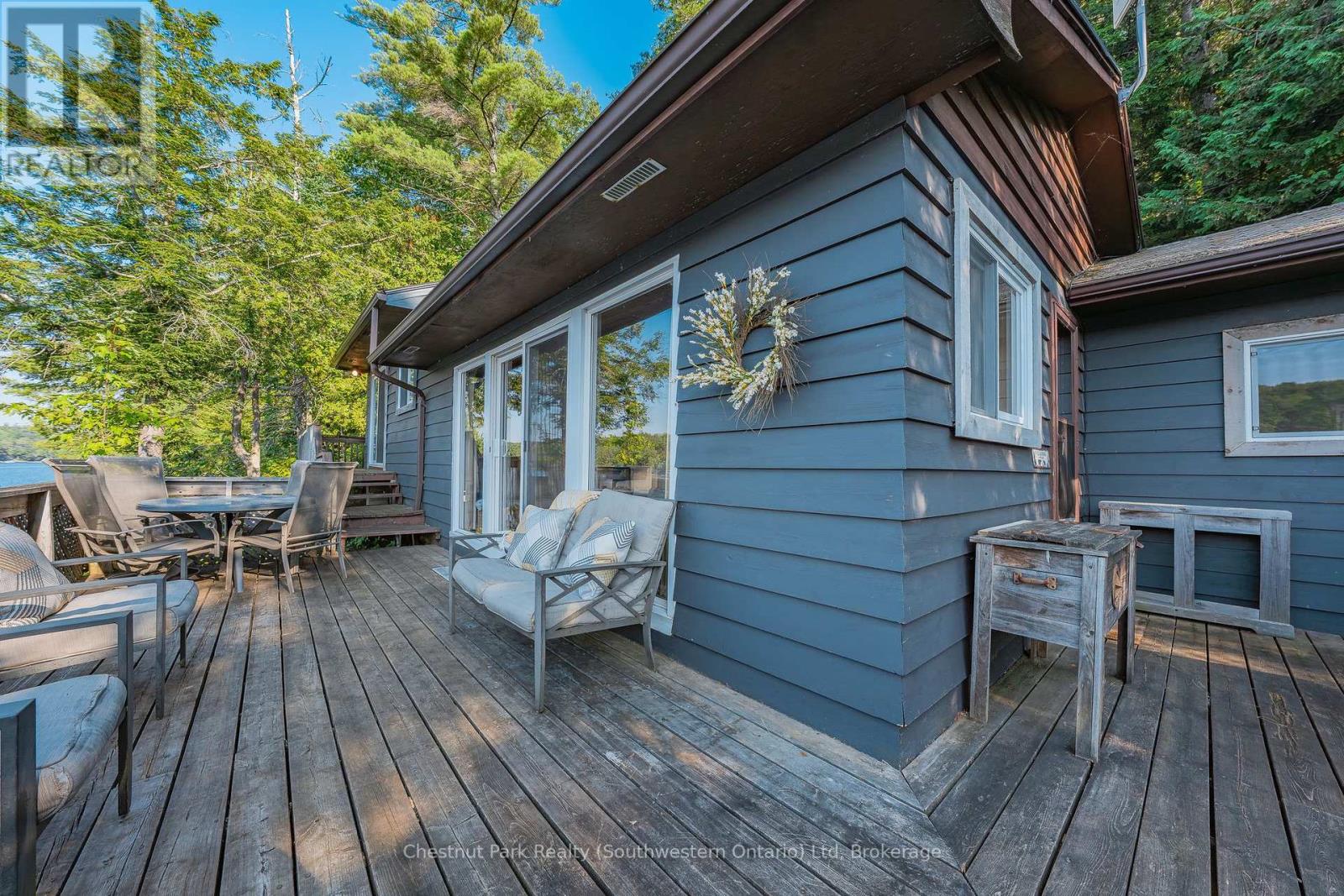 3228 Twelve Mile Bay Road, Georgian Bay, Ontario  P0C 1H0 - Photo 17 - X12339621