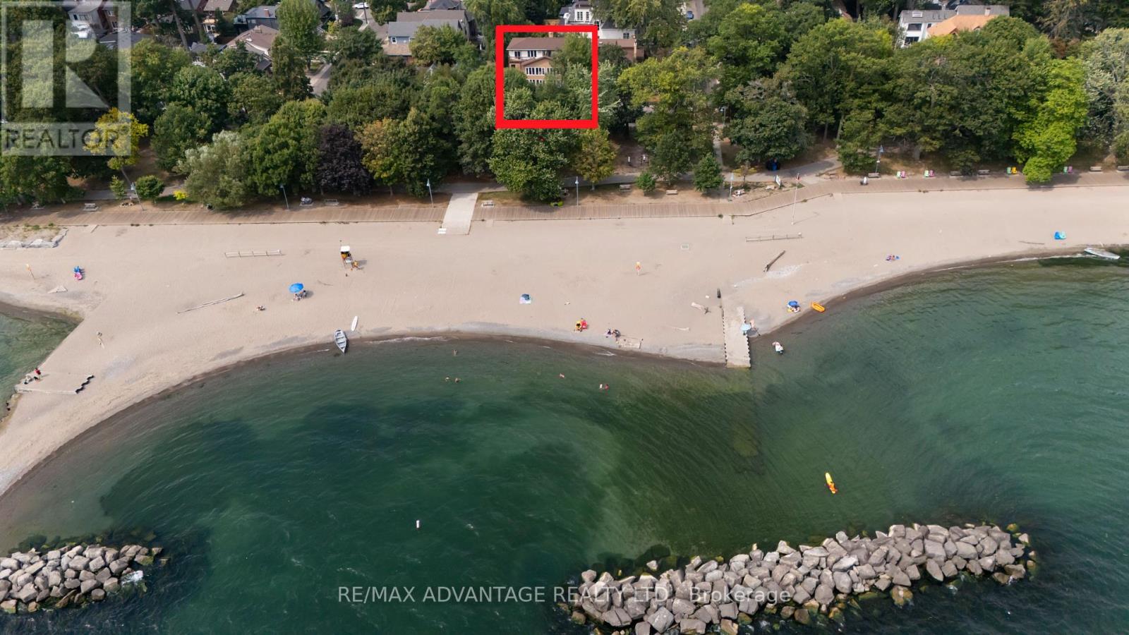 106 Hubbard Boulevard, Toronto, Ontario  M4E 1A6 - Photo 33 - E12351810