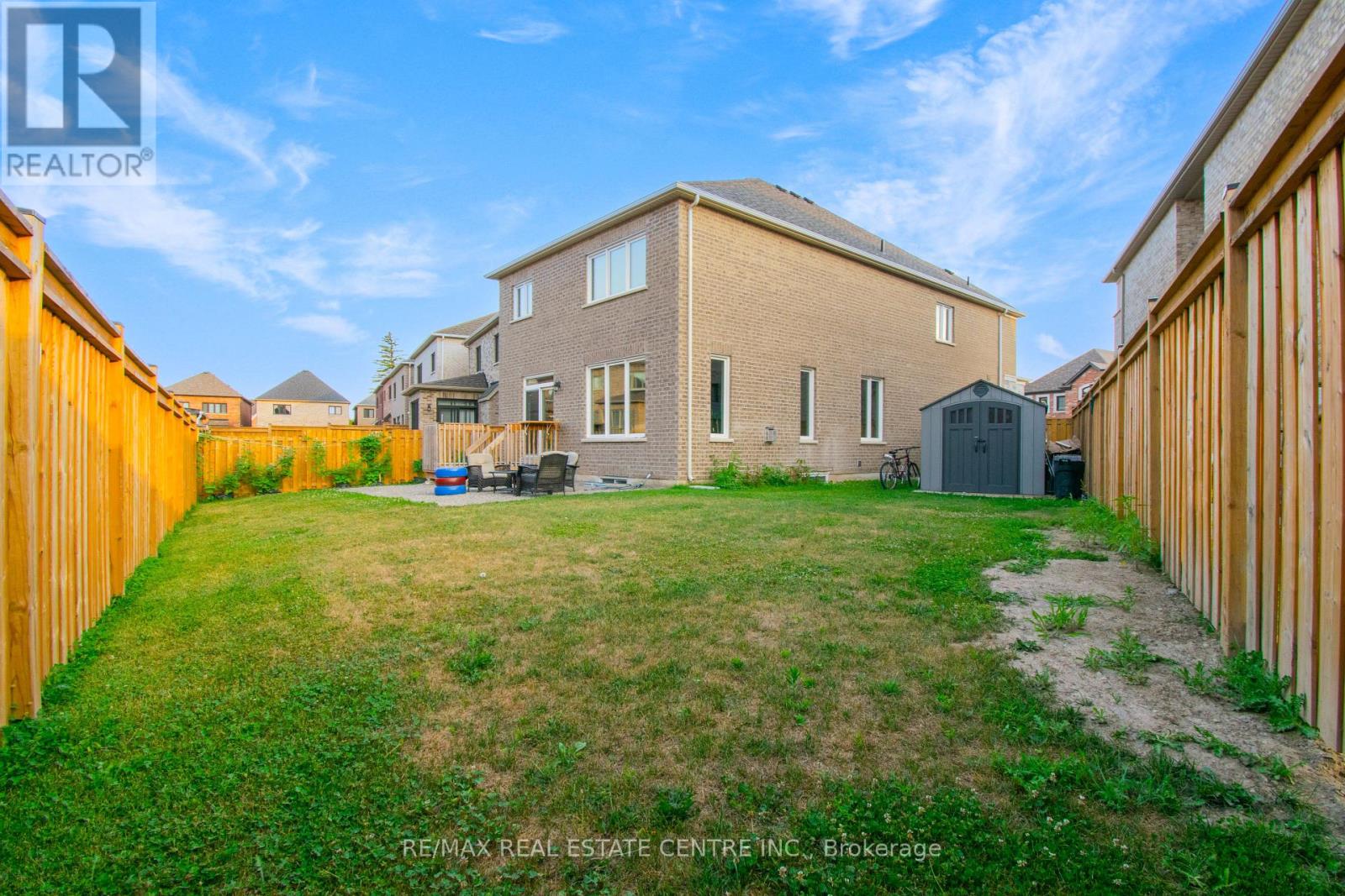 14 Ixworth Circle, Brampton, Ontario  L6Y 6J8 - Photo 46 - W12351783