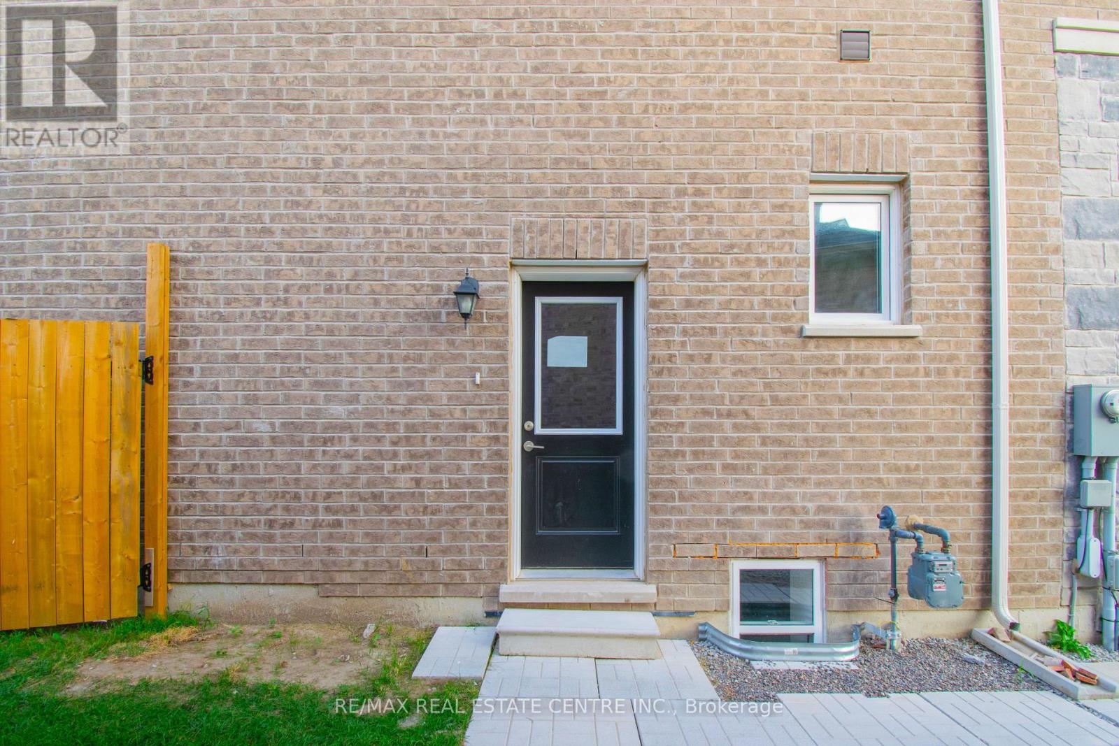14 Ixworth Circle, Brampton, Ontario  L6Y 6J8 - Photo 45 - W12351783