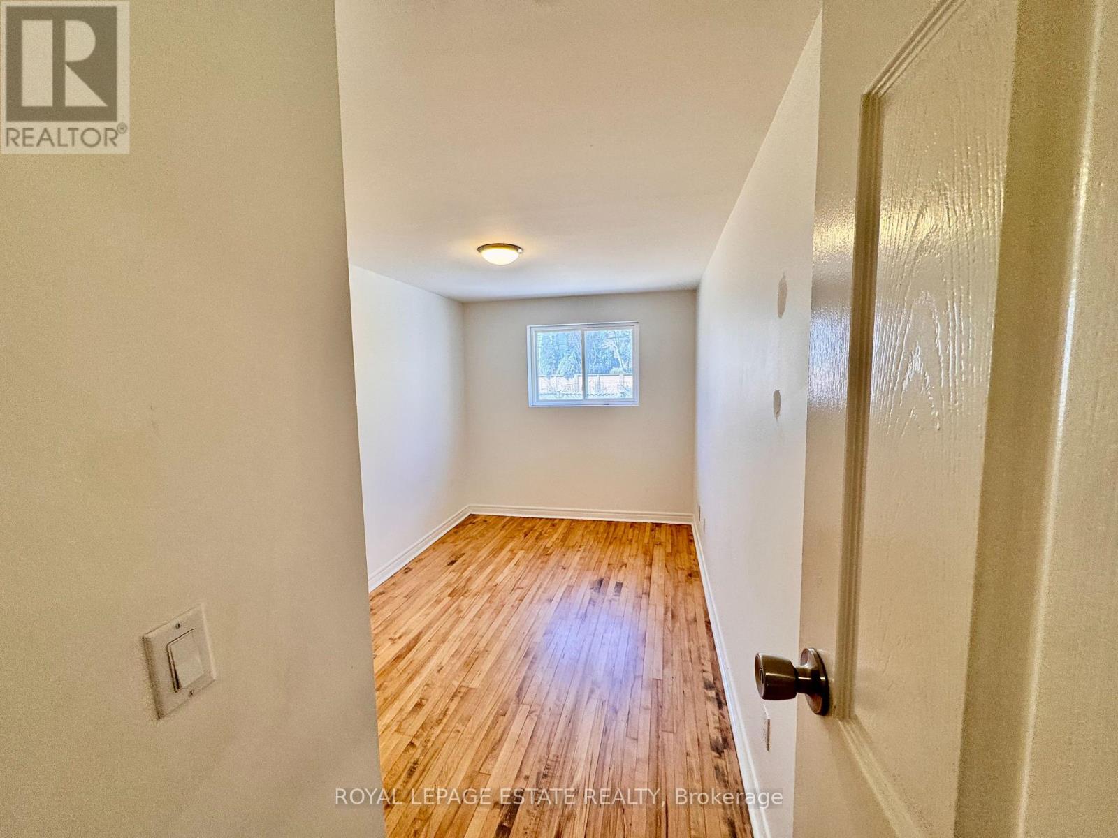 1610 Gerrard Street E, Toronto, Ontario  M4L 2A5 - Photo 16 - E12082783