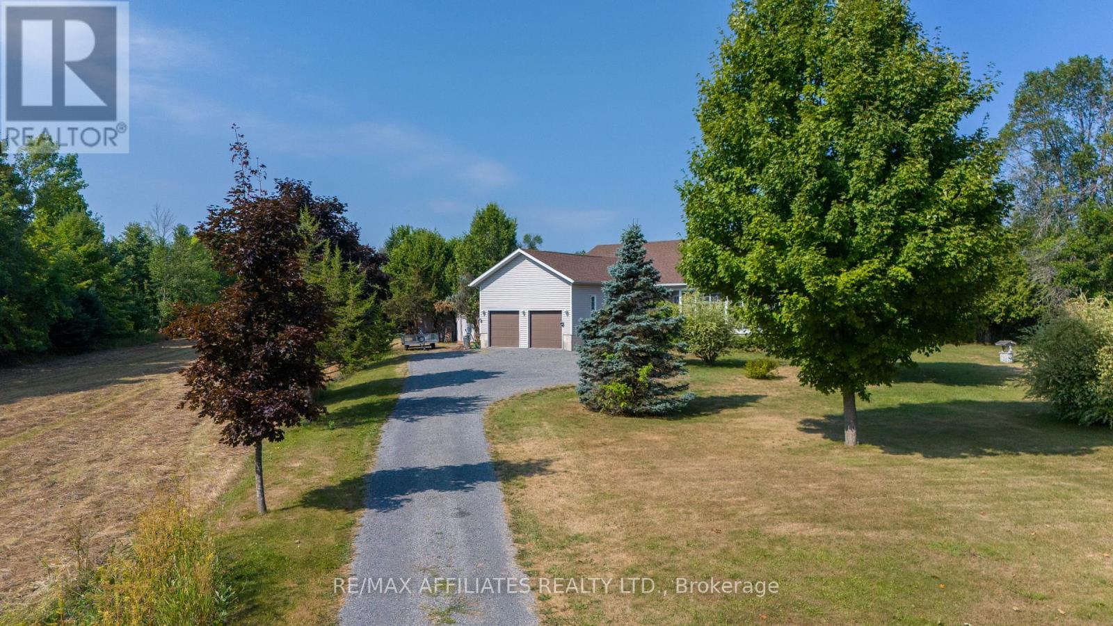 9727 Highway 42 Highway, Rideau Lakes, Ontario  K0G 1X0 - Photo 3 - X12351841