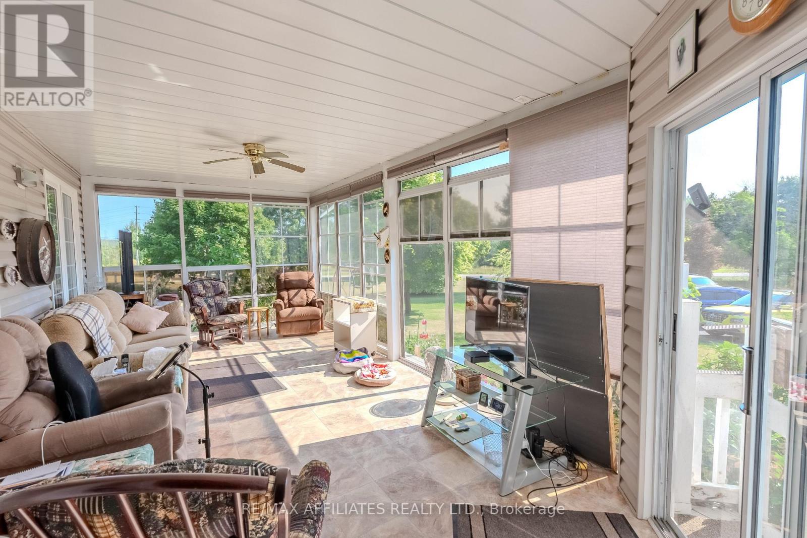 9727 Highway 42 Highway, Rideau Lakes, Ontario  K0G 1X0 - Photo 6 - X12351841