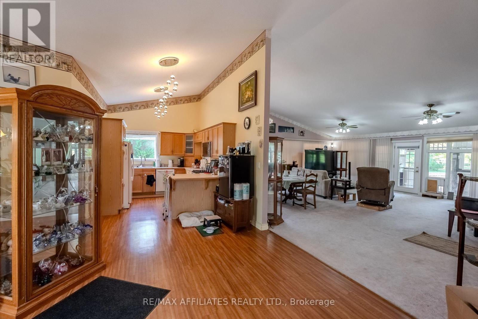 9727 Highway 42 Highway, Rideau Lakes, Ontario  K0G 1X0 - Photo 8 - X12351841