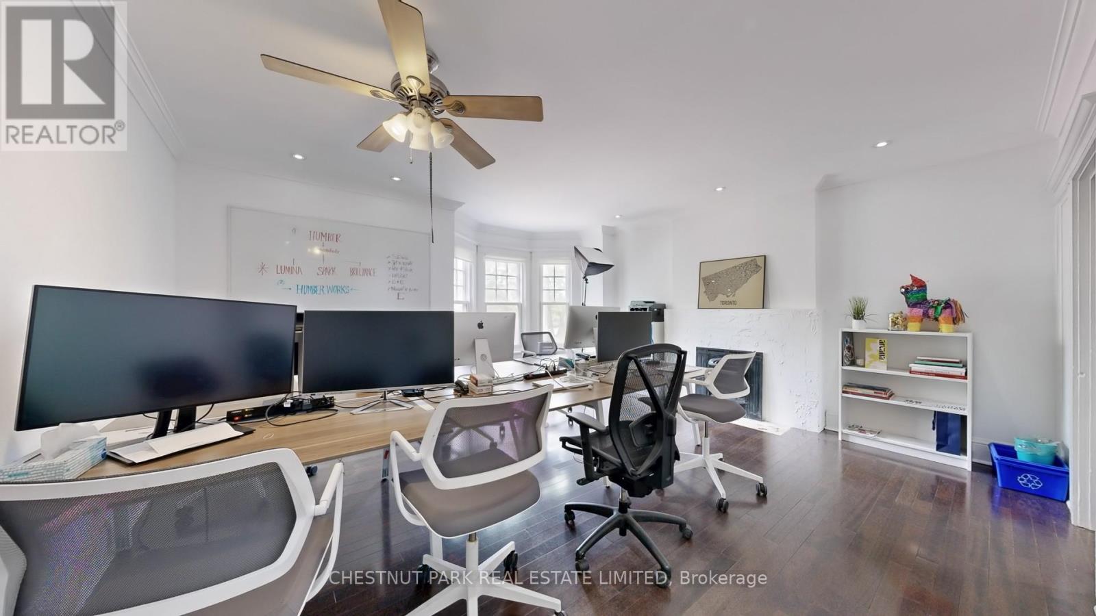 9 Edgedale Road, Toronto, Ontario  M4X 1N5 - Photo 18 - C12351828