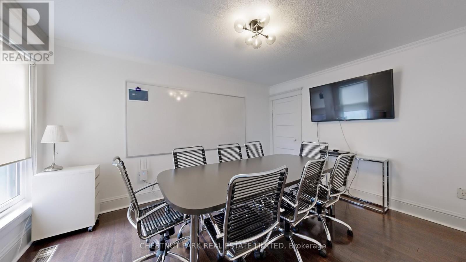 9 Edgedale Road, Toronto, Ontario  M4X 1N5 - Photo 19 - C12351828