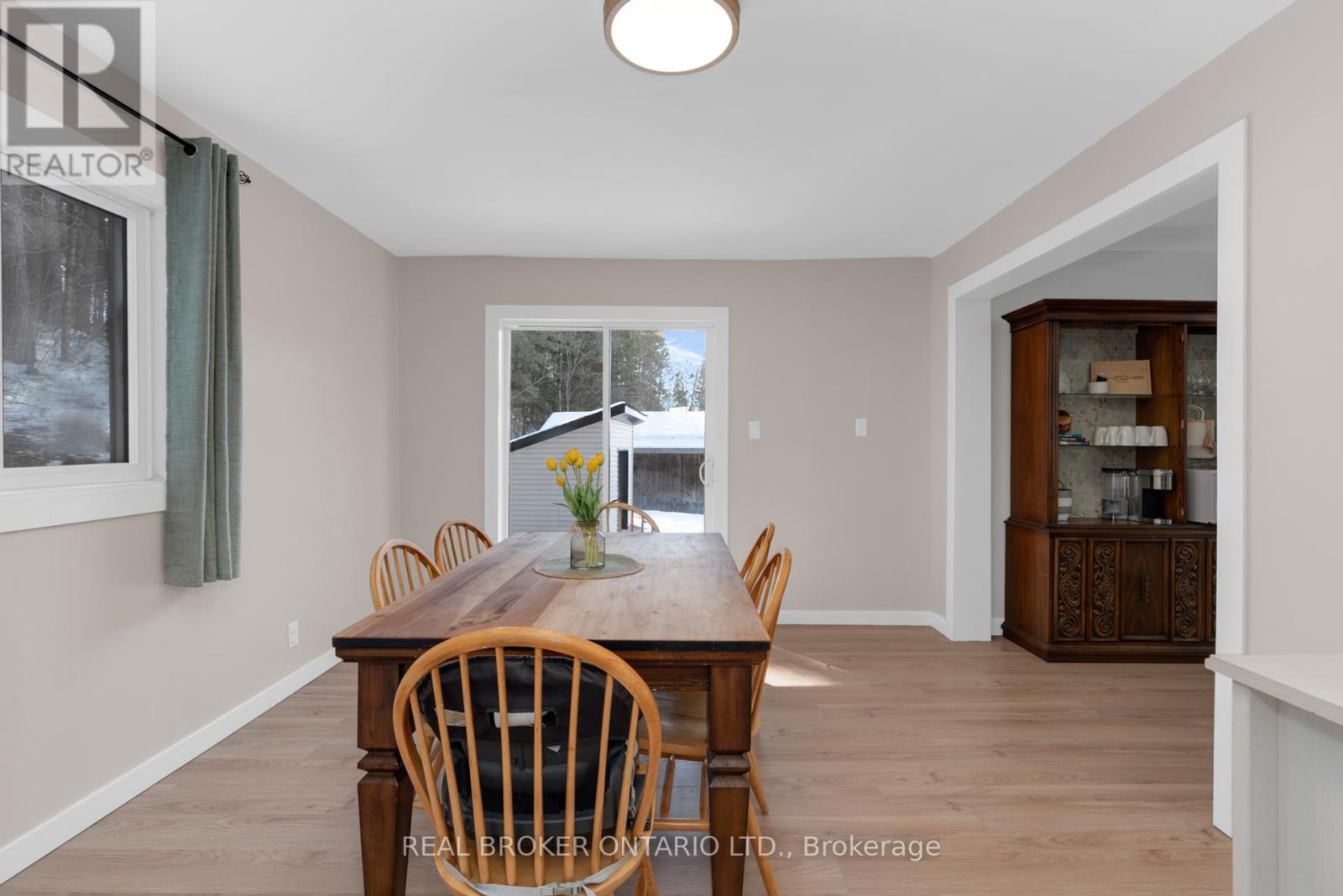 313 Syples Street, Armour, Ontario  P0A 1C0 - Photo 13 - X12351798