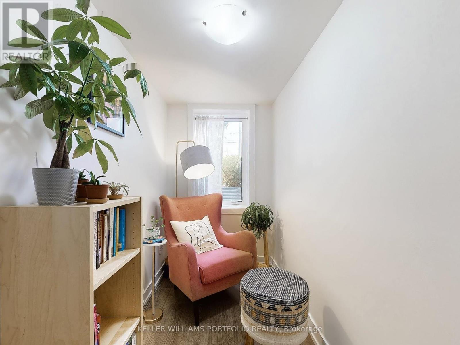 212 - 252 Royal York Road, Toronto, Ontario  M8V 1Y8 - Photo 11 - W12351846