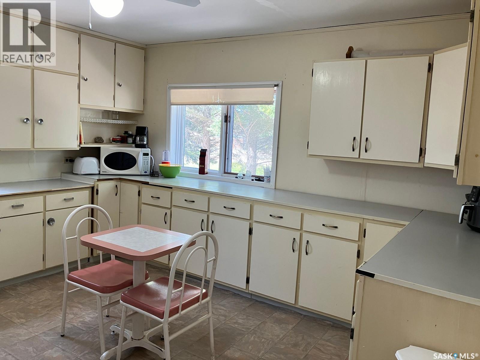 424 Eliza Avenue, White Fox, Saskatchewan  S0J 3B0 - Photo 12 - SK006574