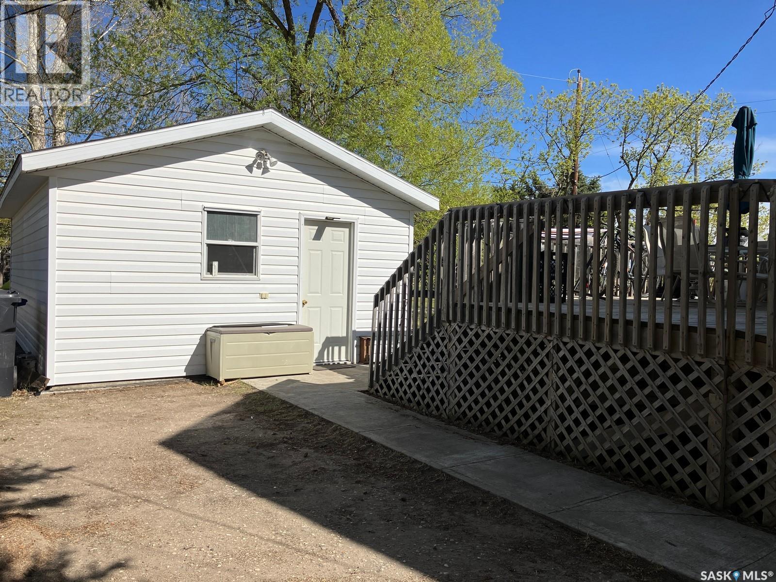 424 Eliza Avenue, White Fox, Saskatchewan  S0J 3B0 - Photo 4 - SK006574