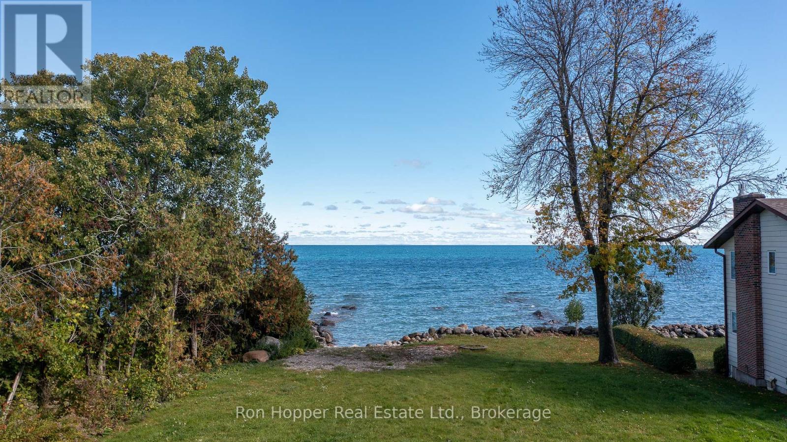 223 Lakeshore Road S, Meaford, Ontario  N4L 0A7 - Photo 3 - X12351854