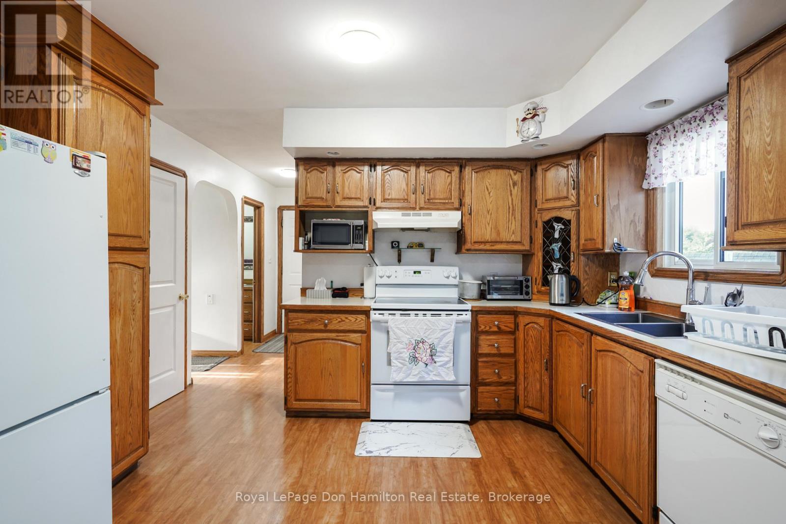 100 Arthur Street, Minto, Ontario  N0G 2P0 - Photo 15 - X12351863
