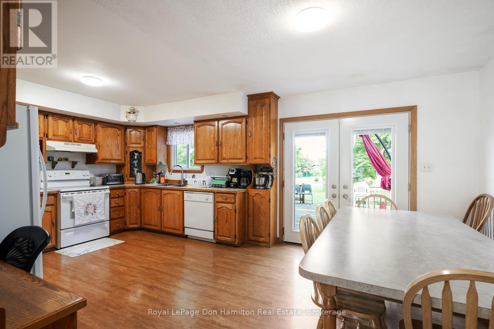 100 Arthur Street, Minto, Ontario  N0G 2P0 - Photo 16 - X12351863