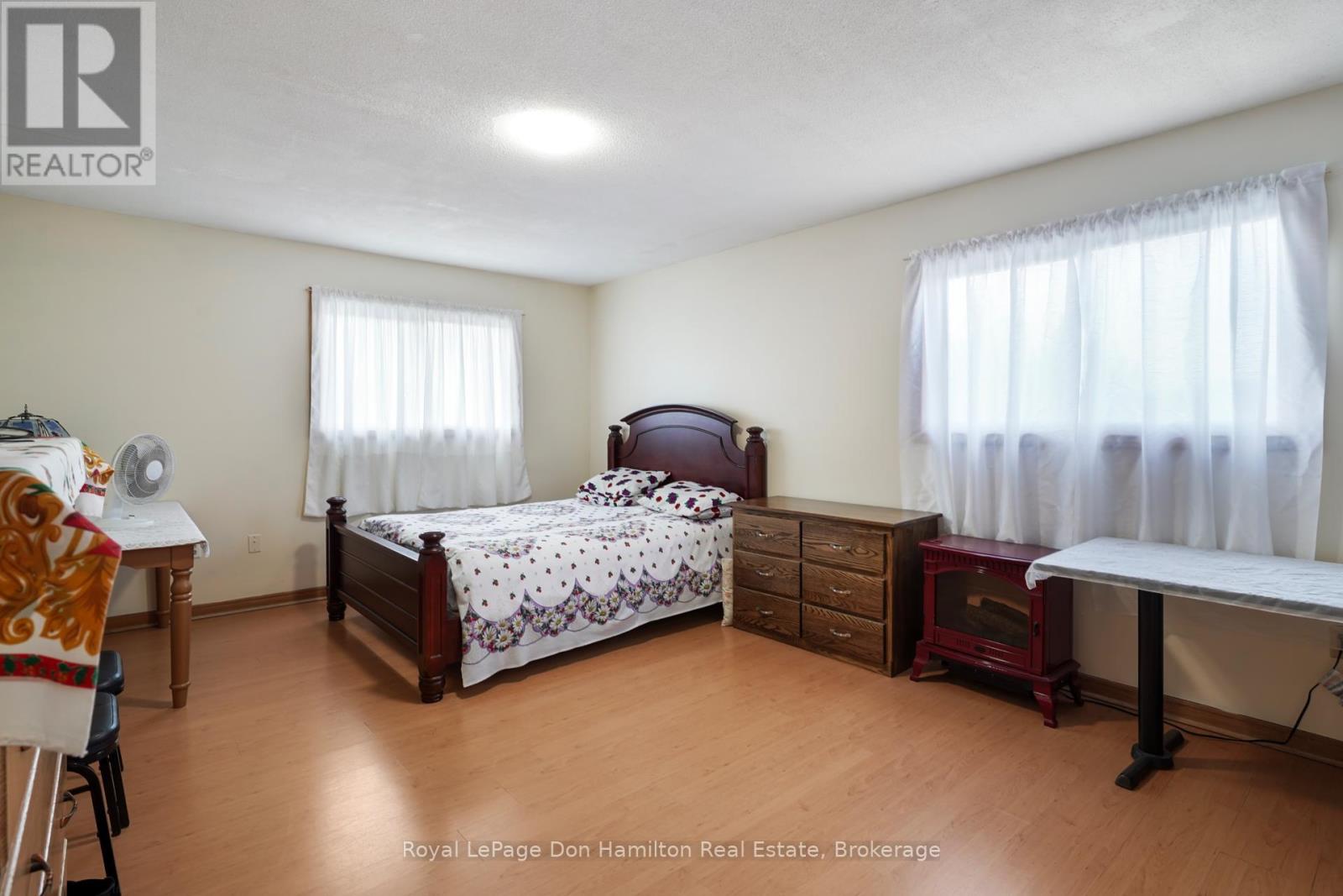 100 Arthur Street, Minto, Ontario  N0G 2P0 - Photo 27 - X12351863