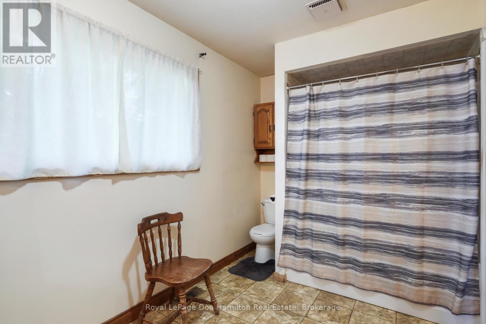 100 Arthur Street, Minto, Ontario  N0G 2P0 - Photo 31 - X12351863