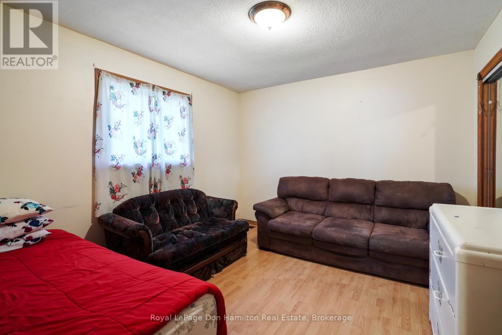 100 Arthur Street, Minto, Ontario  N0G 2P0 - Photo 33 - X12351863