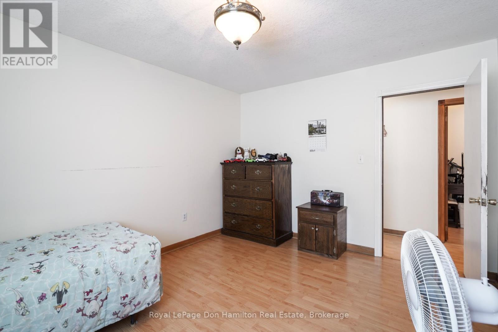 100 Arthur Street, Minto, Ontario  N0G 2P0 - Photo 39 - X12351863