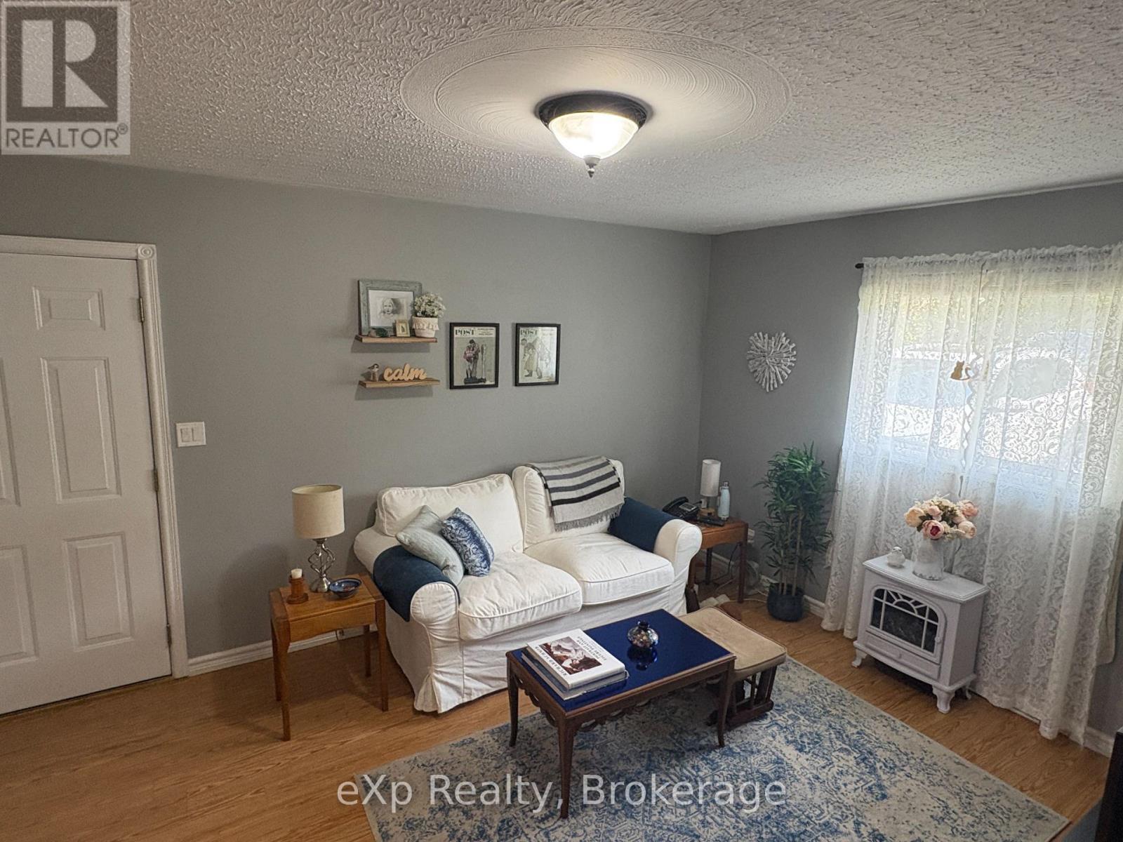 174340 Mulock Road, West Grey, Ontario  N0G 1S0 - Photo 11 - X12351874