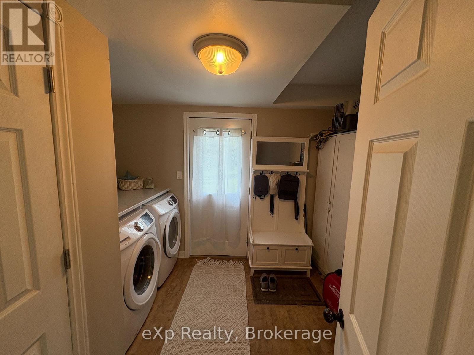 174340 Mulock Road, West Grey, Ontario  N0G 1S0 - Photo 14 - X12351874