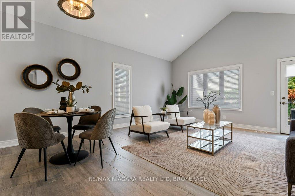 34 Blossom Common, St. Catharines, Ontario  L2M 0B3 - Photo 14 - X12351822