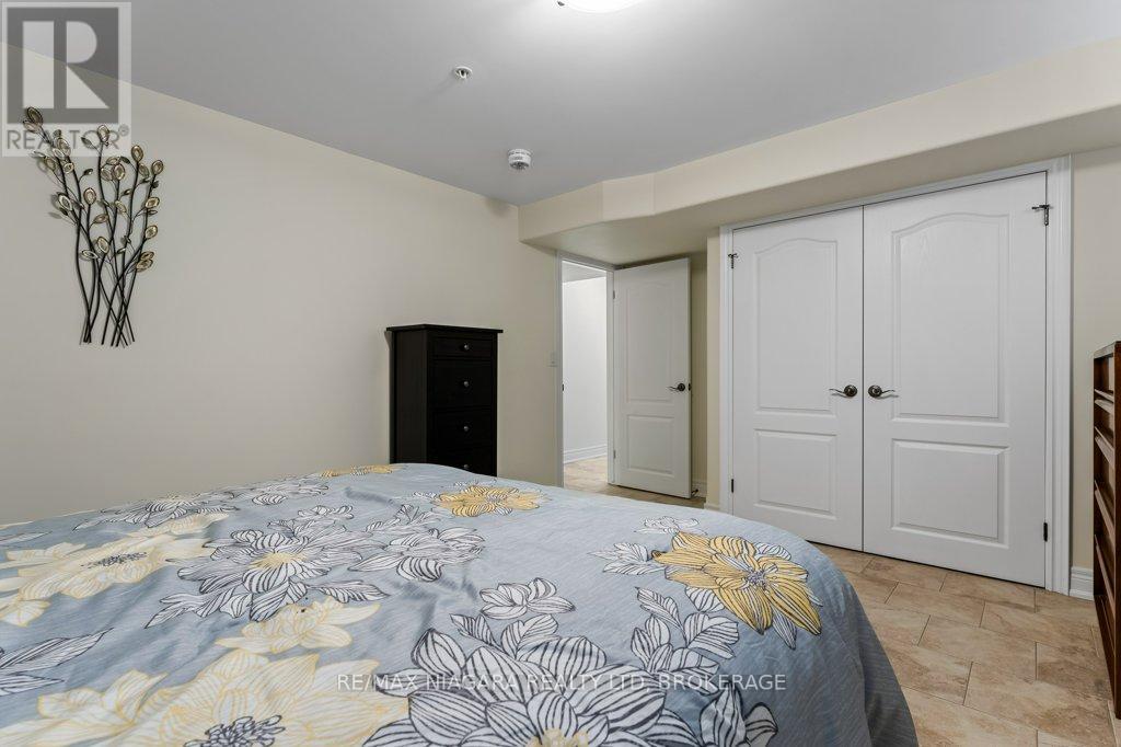 34 Blossom Common, St. Catharines, Ontario  L2M 0B3 - Photo 28 - X12351822