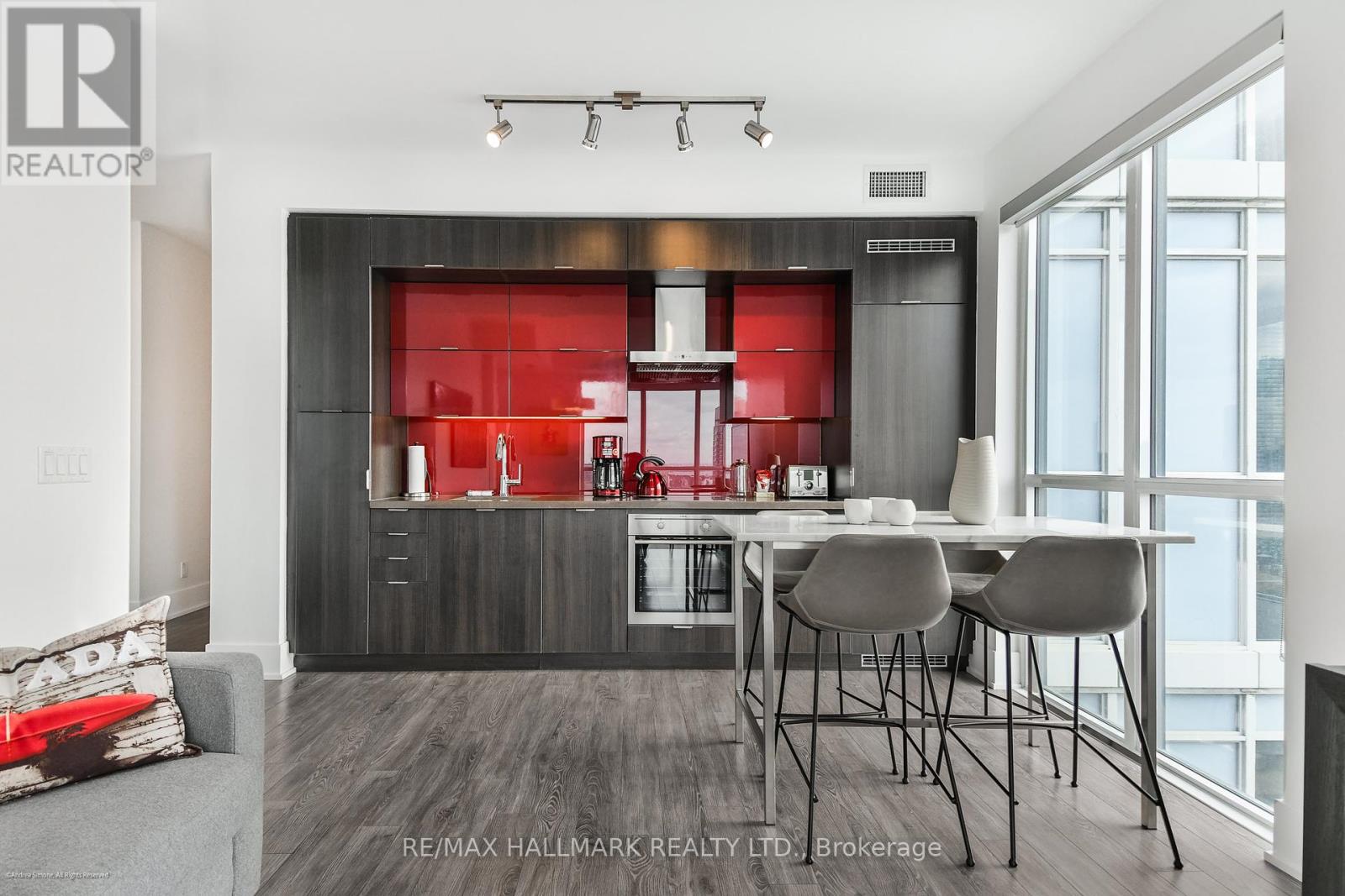 2712 - 300 Front Street W, Toronto, Ontario  M5V 0E9 - Photo 10 - C12351861