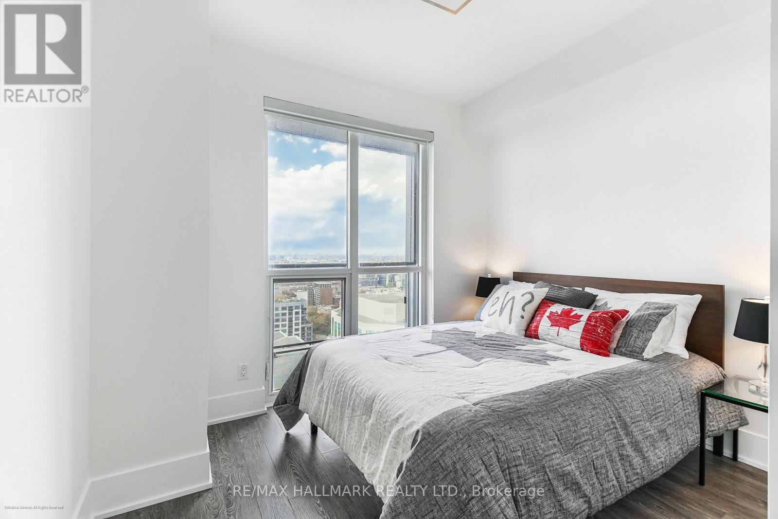 2712 - 300 Front Street W, Toronto, Ontario  M5V 0E9 - Photo 15 - C12351861