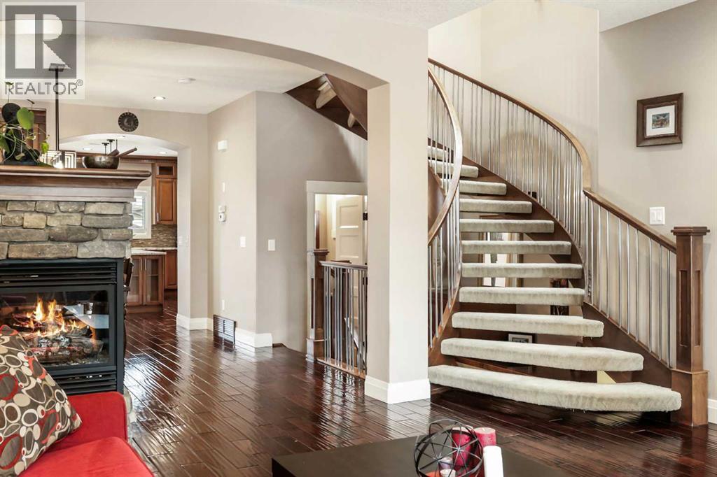 Property at 1114 42 Street SW image 5