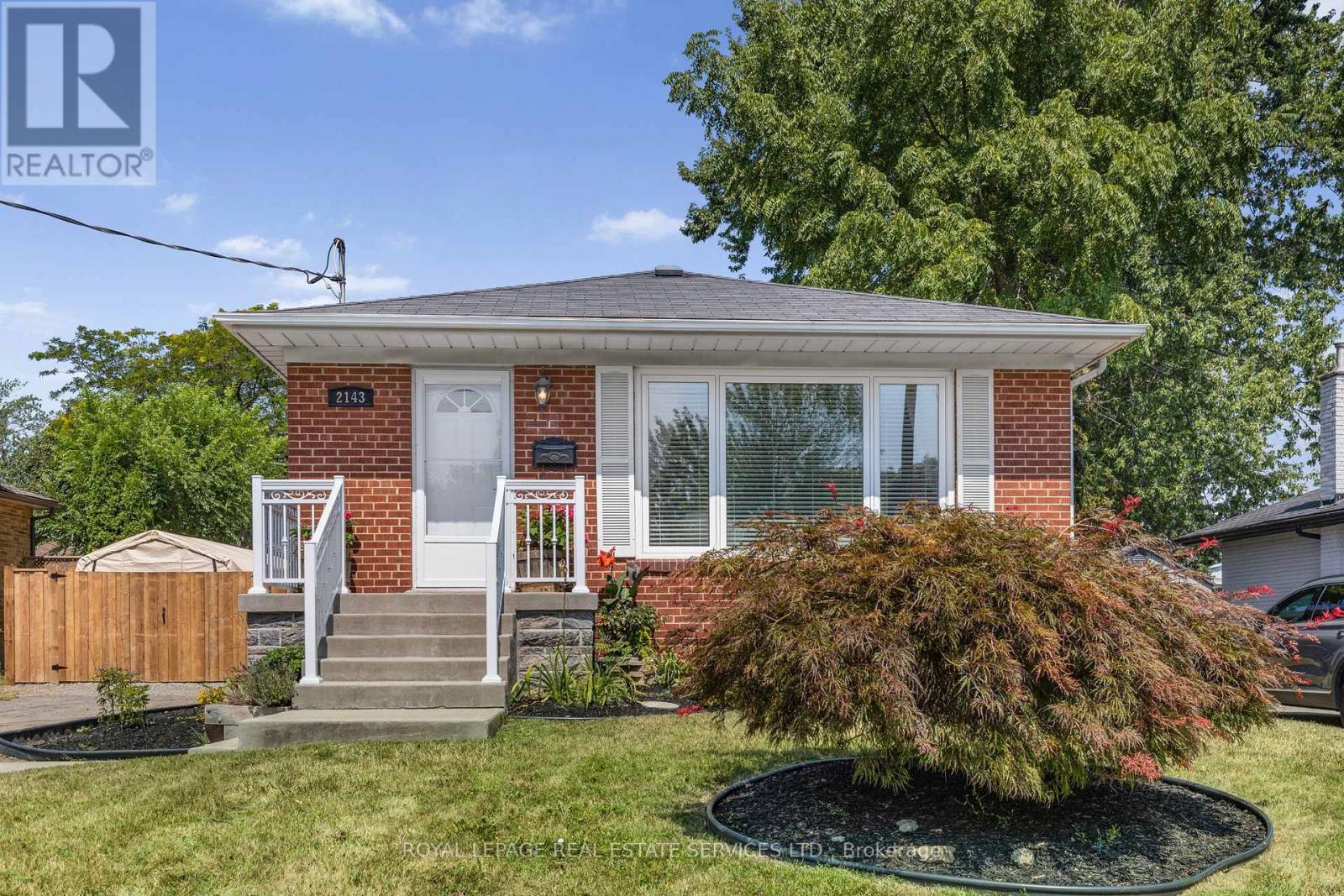 2143 MOUNTAINSIDE DRIVE, Burlington, Ontario