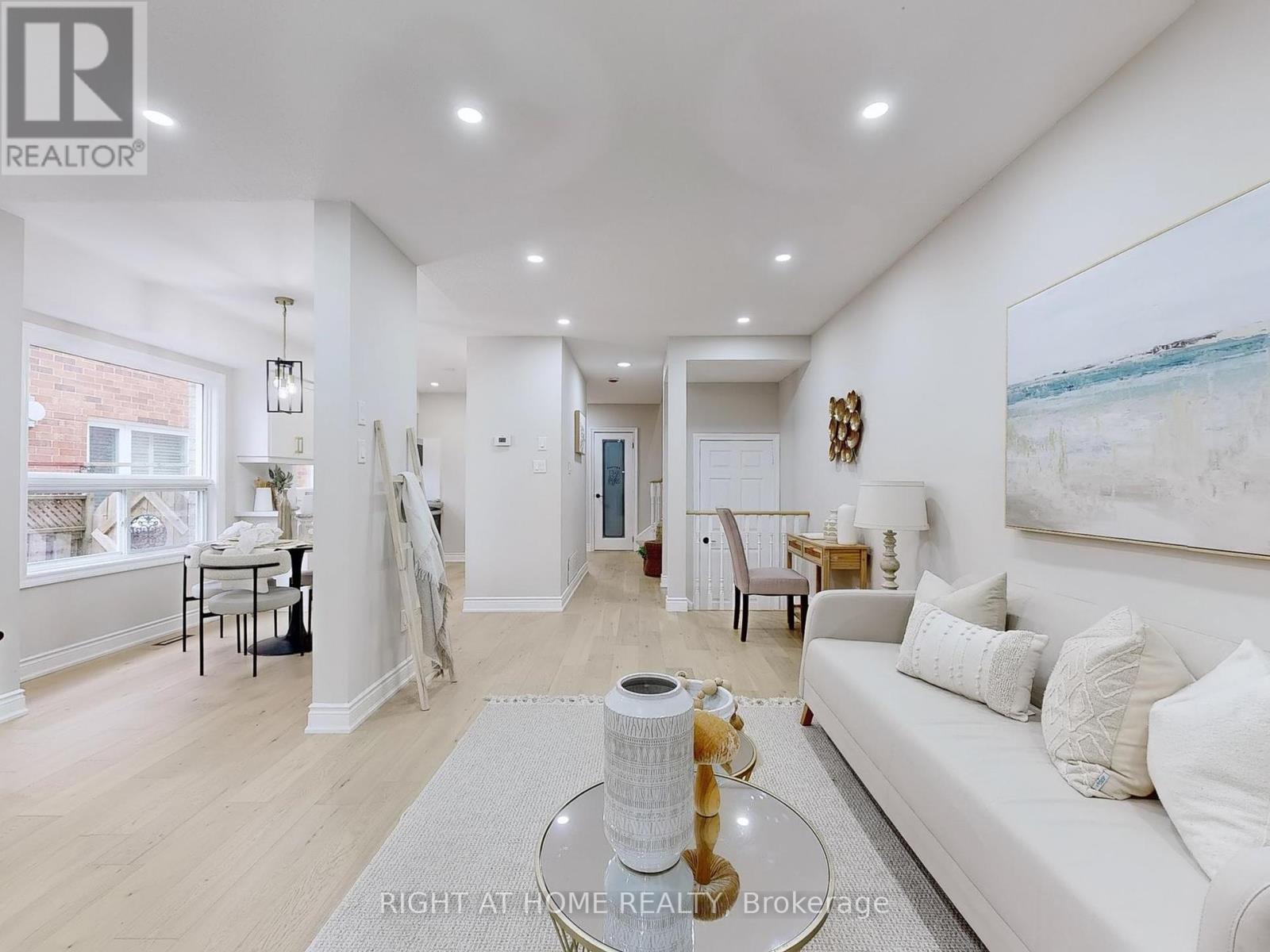 Property at 19 INDIGO STREET image 5