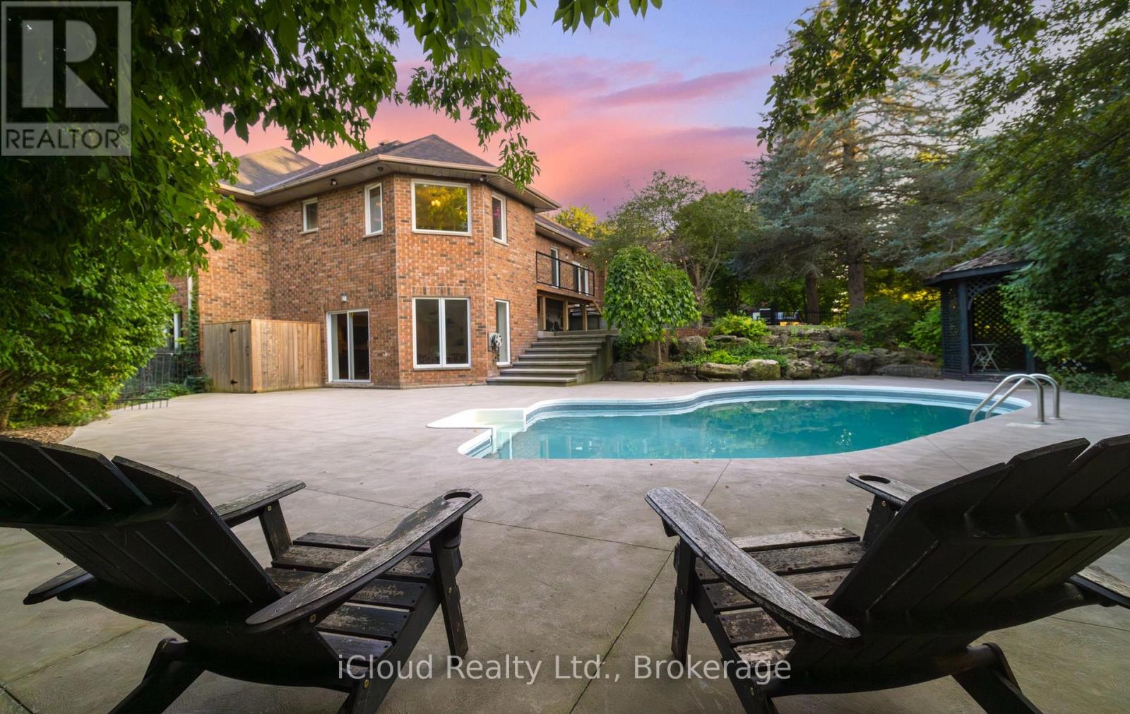 163 Wheelihan Way, Milton (Campbellville), Ontario  L0P 0A1 - Photo 37 - W12326490