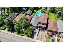 38 NORTH EDGELY AVENUE, Toronto, Ontario
