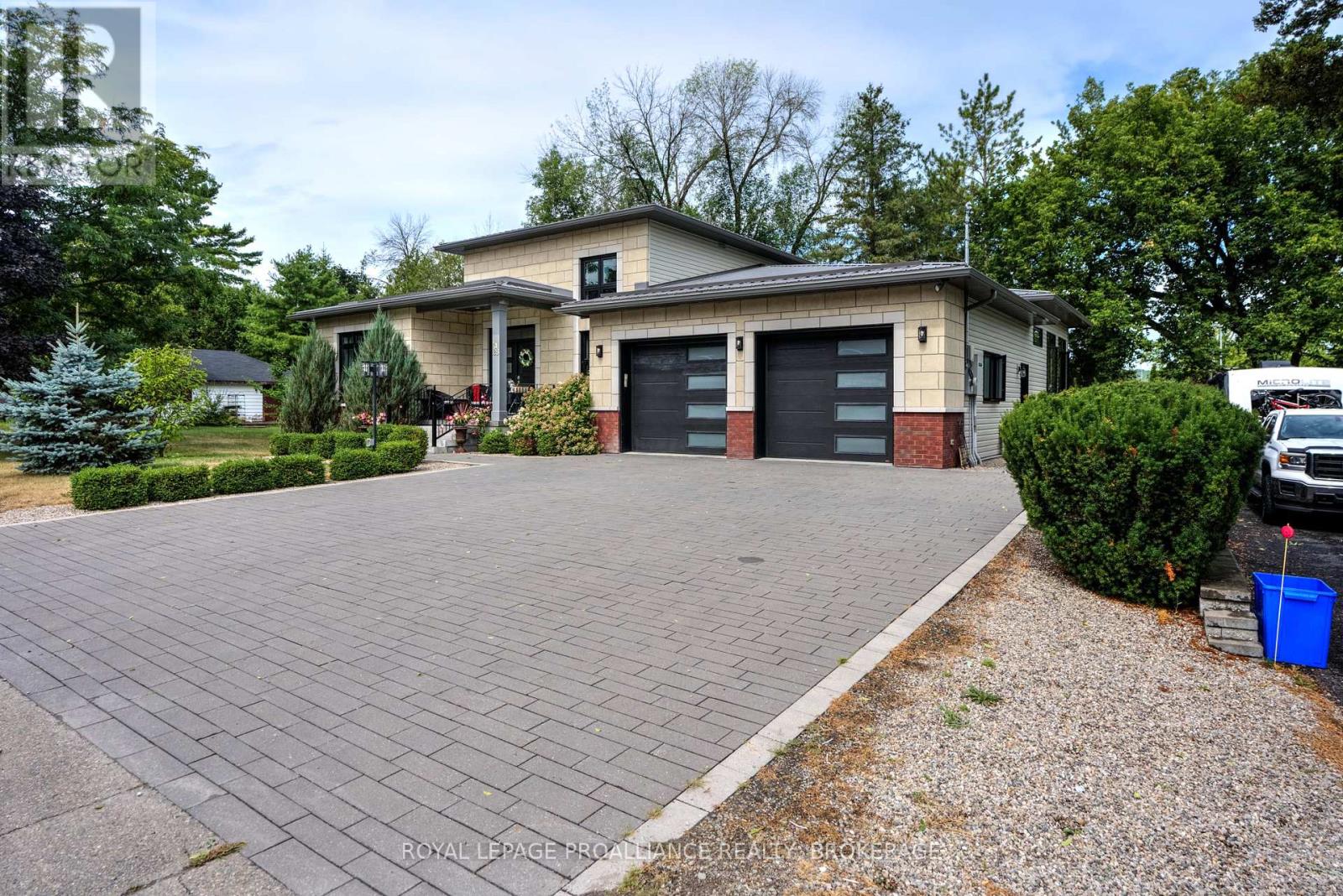 28 George Street, Westport, Ontario  K0G 1X0 - Photo 49 - X12351892