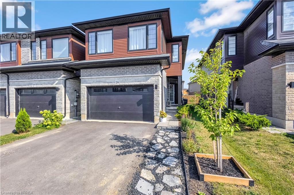 29 Bellhouse Avenue, Brantford, Ontario  N3T 0T7 - Photo 1 - 40759574
