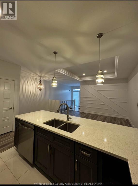 1954 Ethan Court, Windsor, Ontario  N8T 0B3 - Photo 3 - 25021043