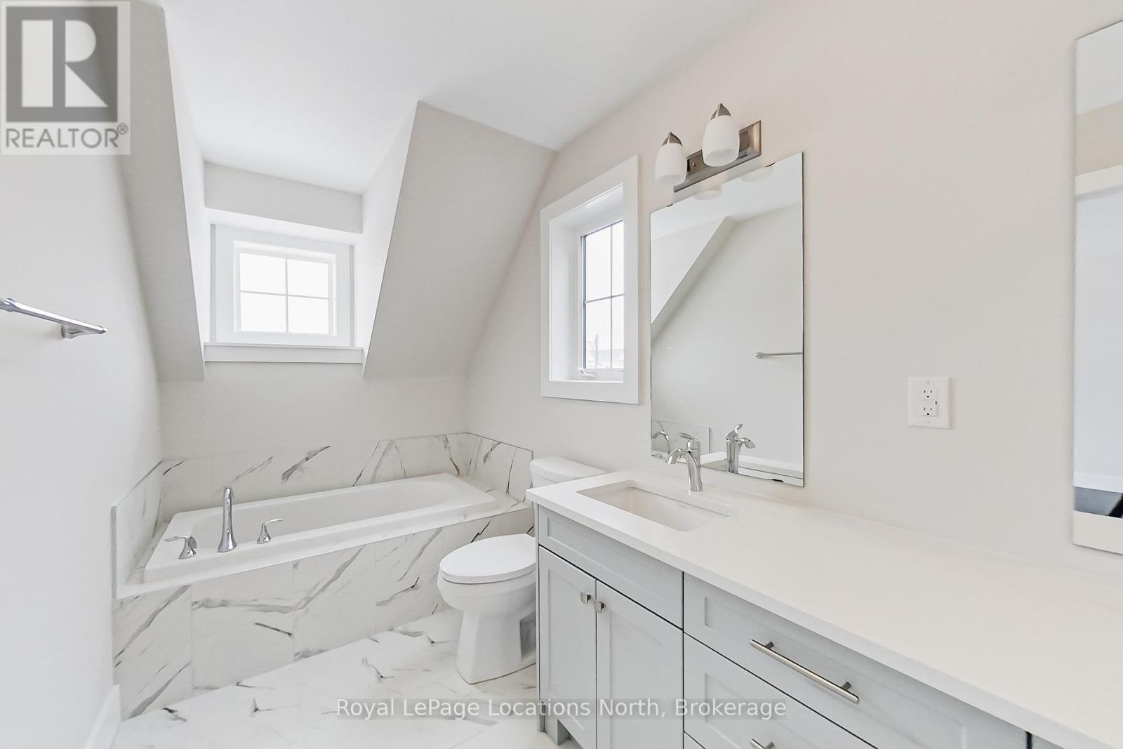 139 White Oak Crescent, Blue Mountains, Ontario  L9Y 5T5 - Photo 13 - X12351889