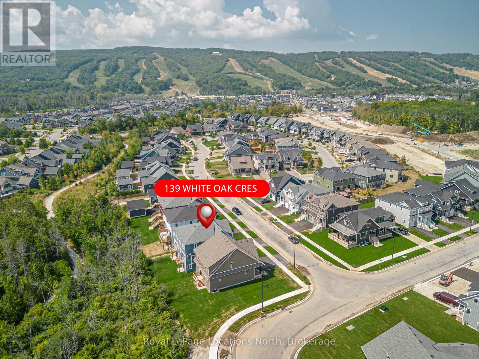 139 White Oak Crescent, Blue Mountains, Ontario  L9Y 5T5 - Photo 3 - X12351889
