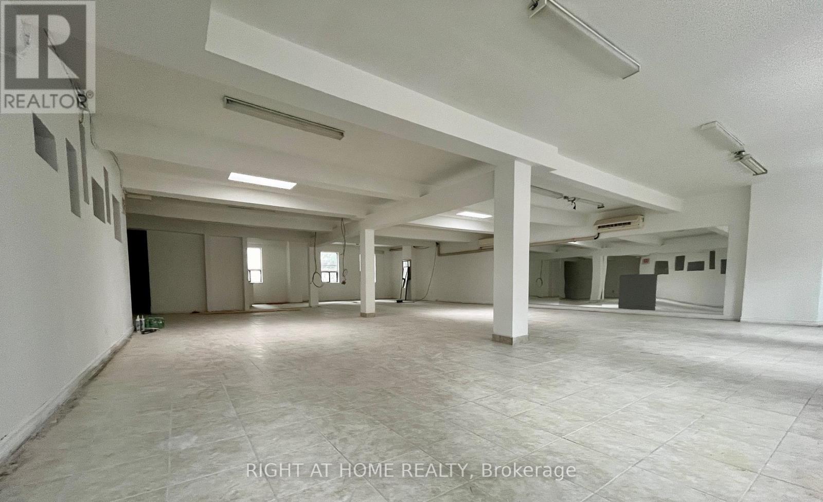 2nd Floor - 575 Yonge Street, Toronto, Ontario  M4Y 1Z2 - Photo 3 - C12324859