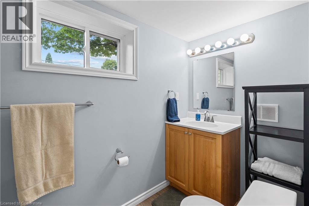 2 West 22nd Street, Hamilton, Ontario  L9C 4N3 - Photo 36 - 40739280