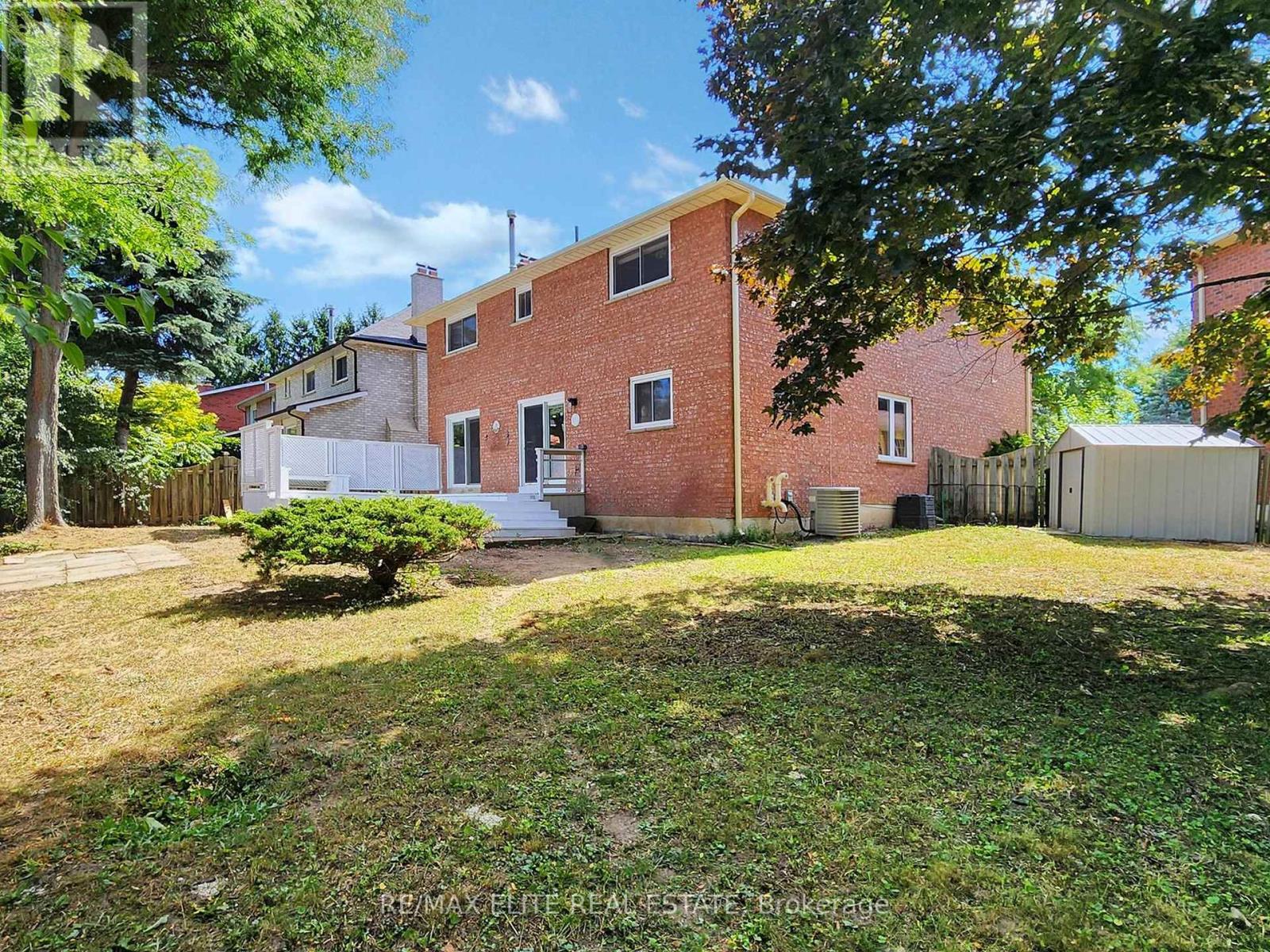 8 Millpond Place, Markham, Ontario L3P 6M4 - Photo 46 - N12351422