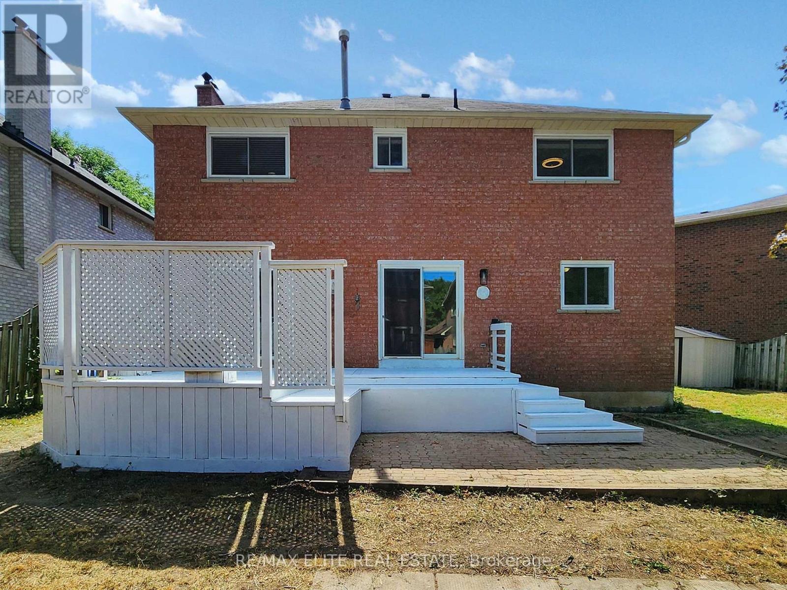 8 Millpond Place, Markham, Ontario L3P 6M4 - Photo 45 - N12351422